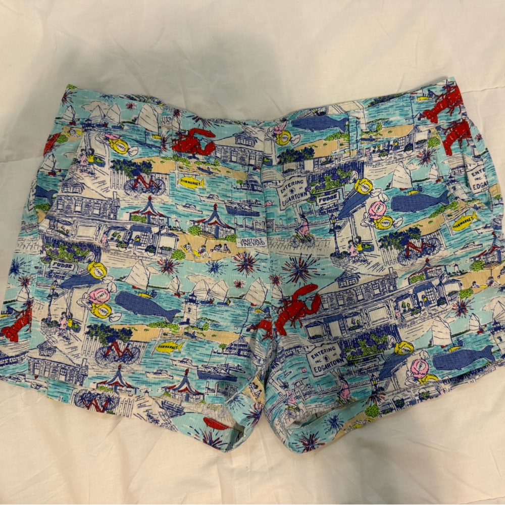 Colorful Patterned vineyard vines women’s shorts